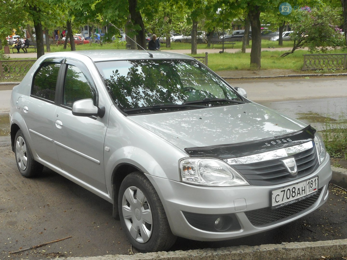 с 708 ан 181, Dacia Logan 1st gen Sedan (L90), 2004–2008