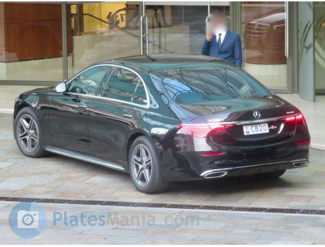 C820, Mercedes-Benz S-Klasse