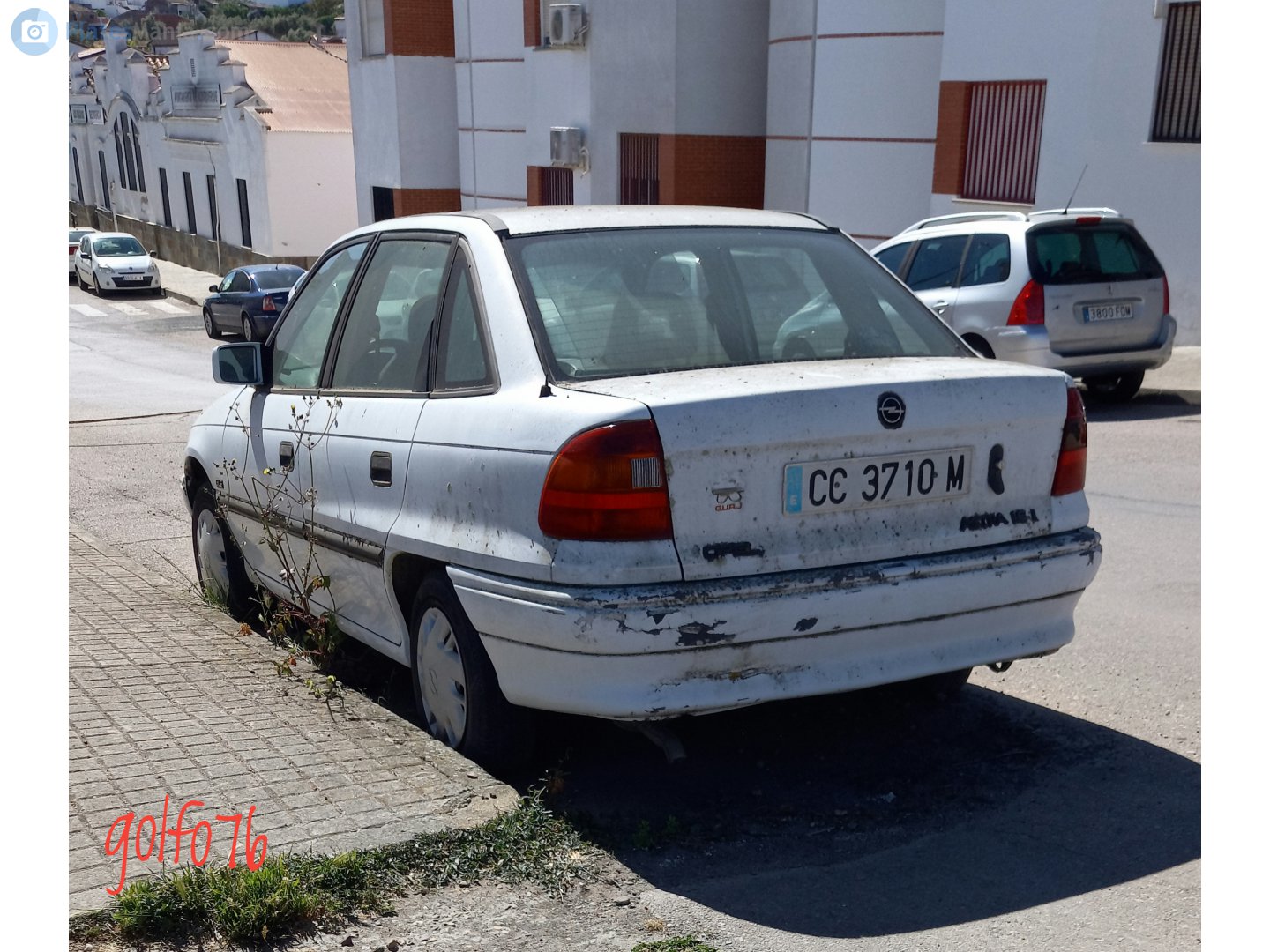 CC 3710 M, Opel Astra 1st gen Sedan (F; T92), 1992–1998 (–2002 for Eastern Europe)