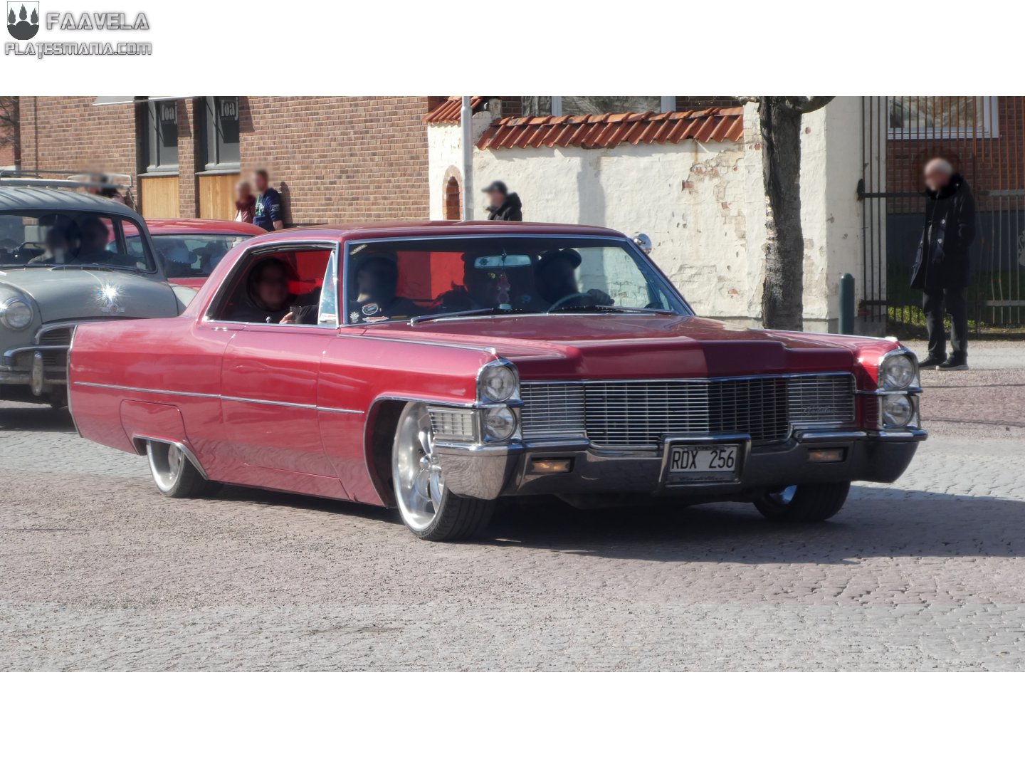 RDX 256, Cadillac Calais 1st gen 2-door Hardtop Coupé (68247/68257; C-body), 1965–1969