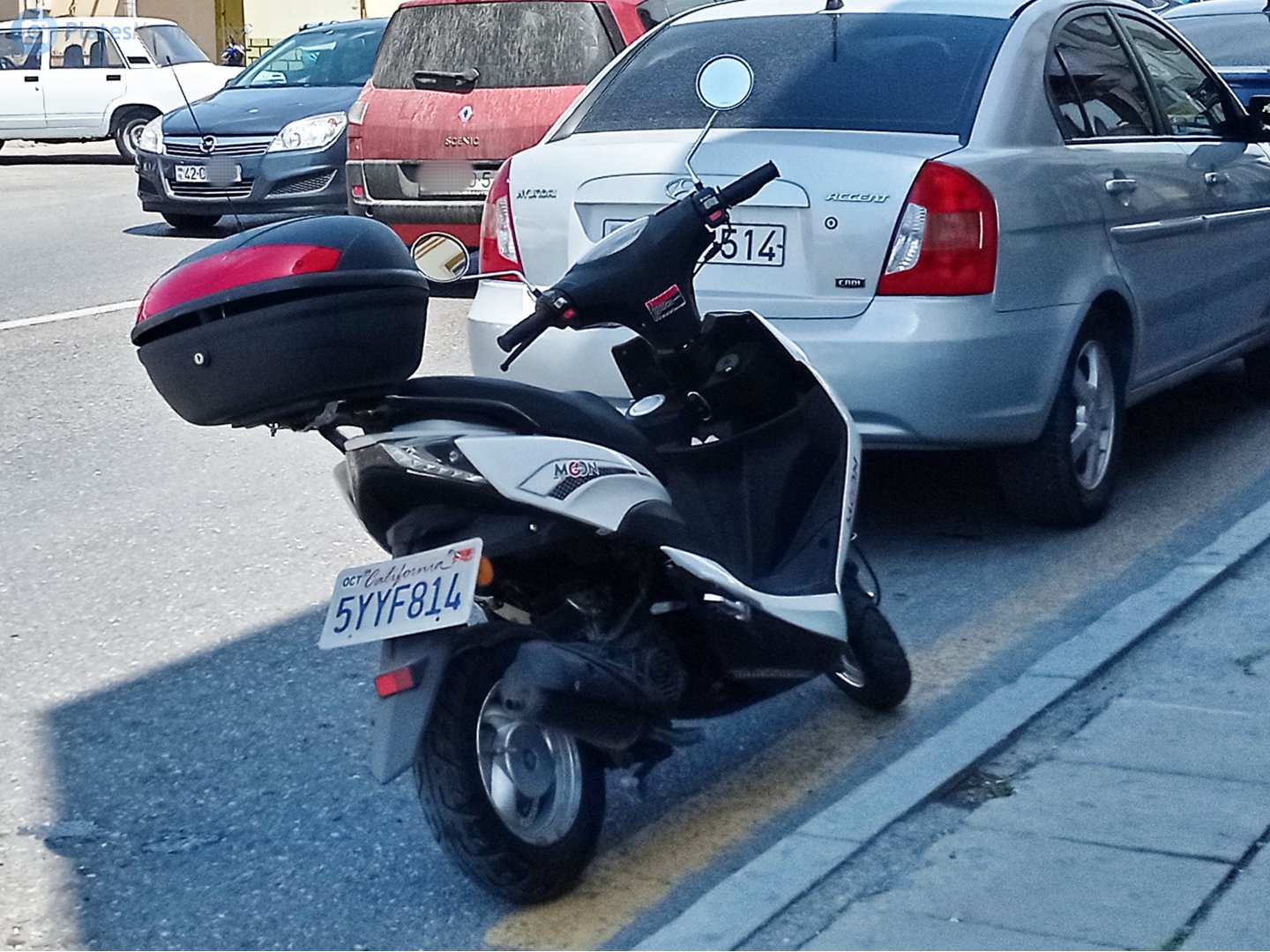 5YYF814, License plate without vehicle 