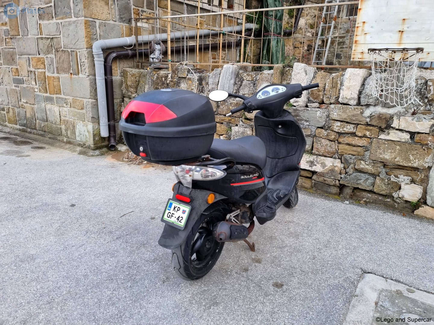 KP GF-42, Derbi Boulevard 