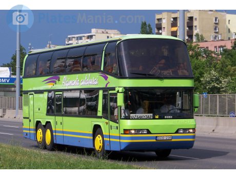 DOS 236, Neoplan Skyliner