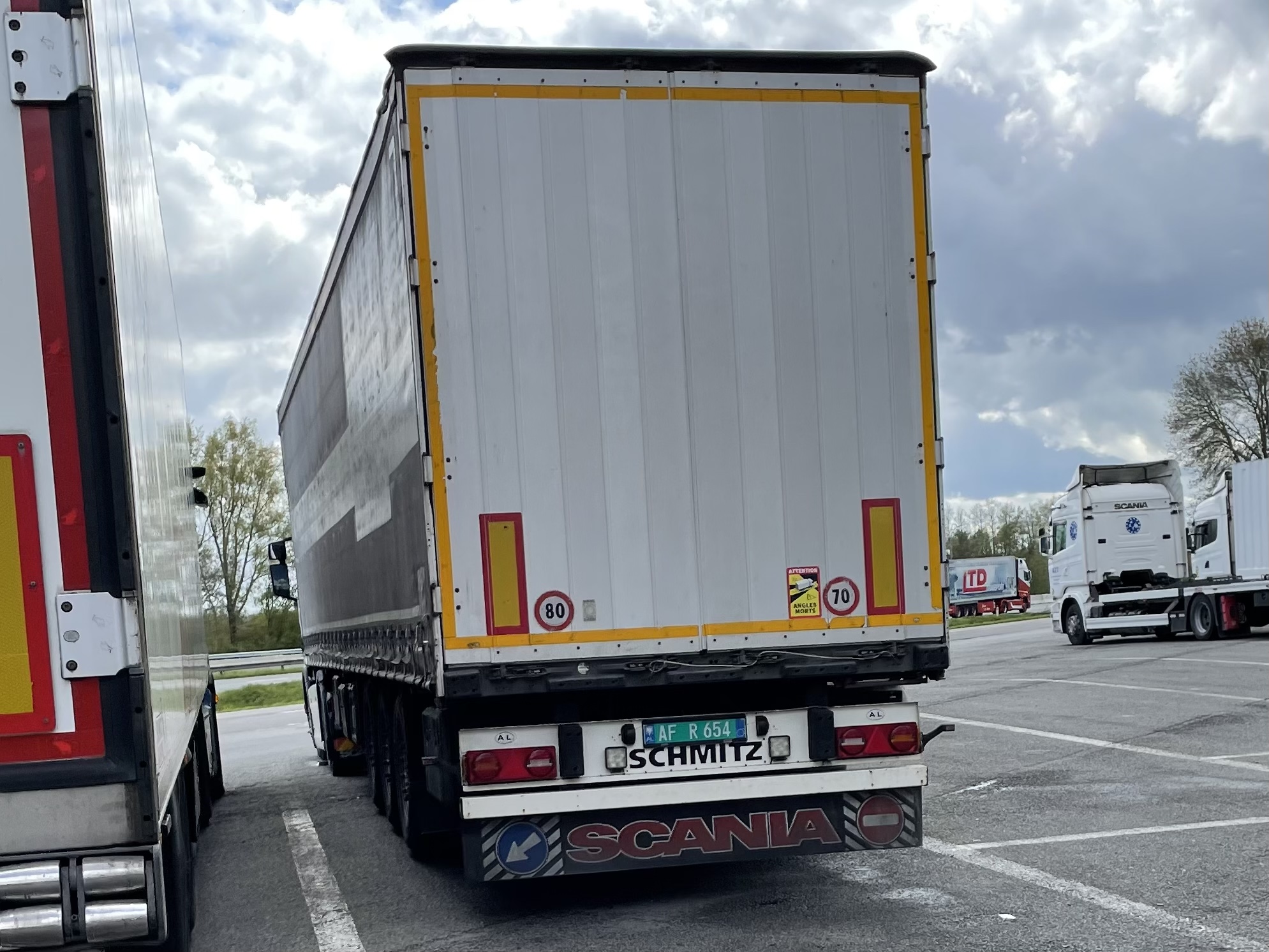 AF R 654, Schmitz SCS 