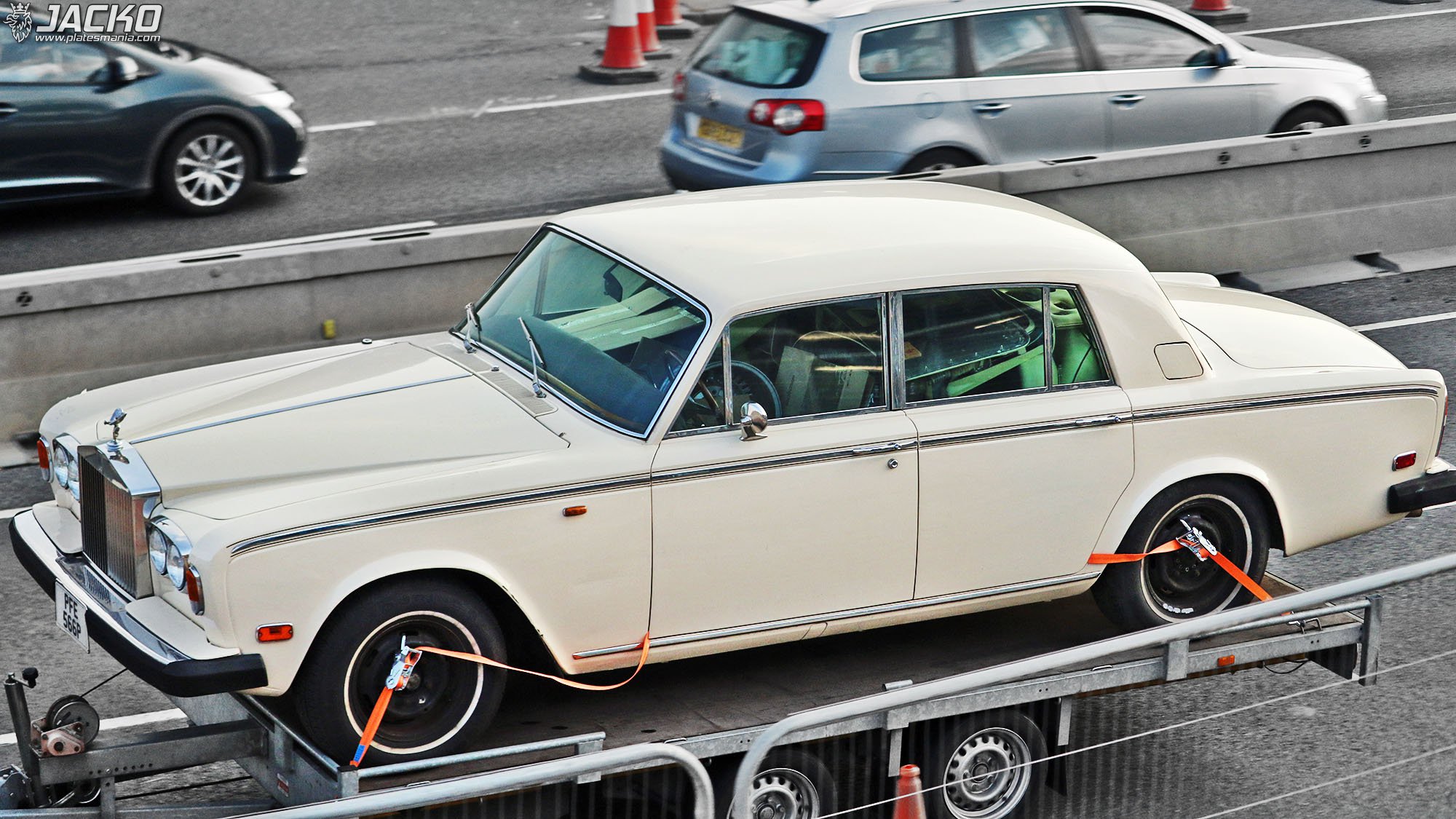 PFE566P, Rolls-Royce Silver Shadow 