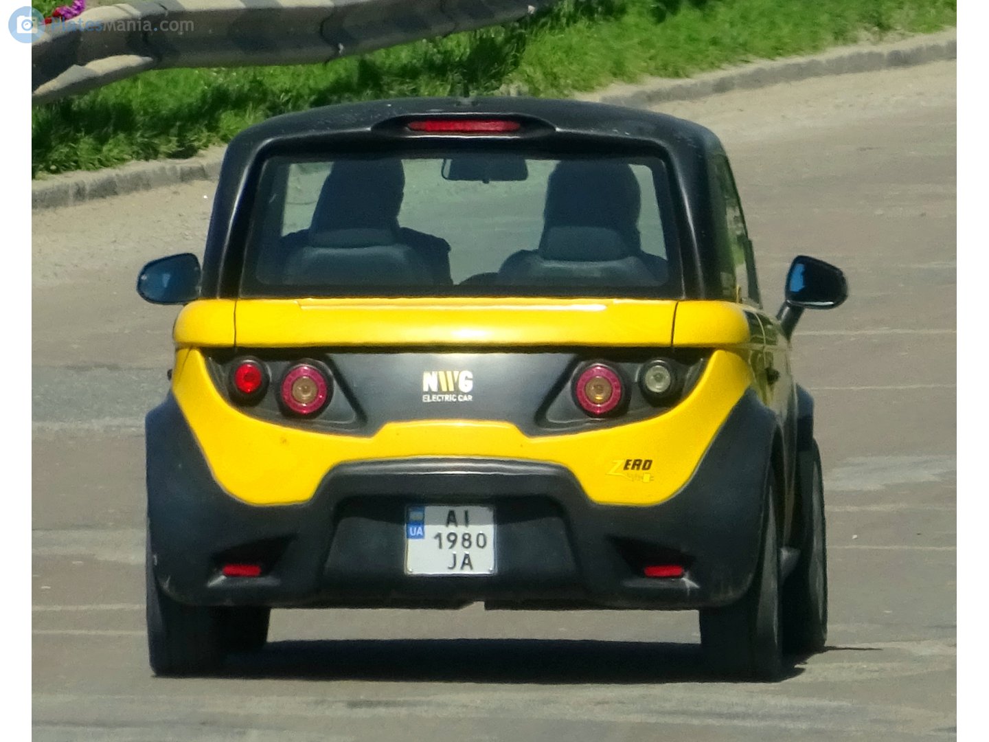 AI 1980 JA, Tazzari Zero 