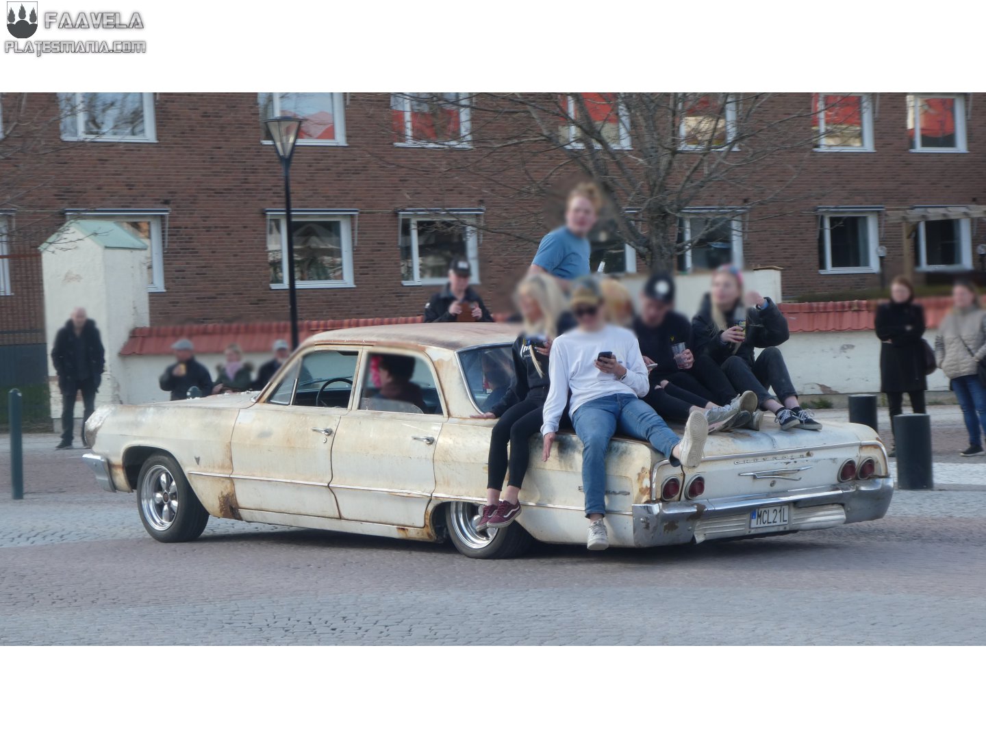 MCL 21L, Chevrolet Biscayne 2nd gen 1964 4-door Sedan (1169/1269; B-body), 3rd facelift, 1963–1964