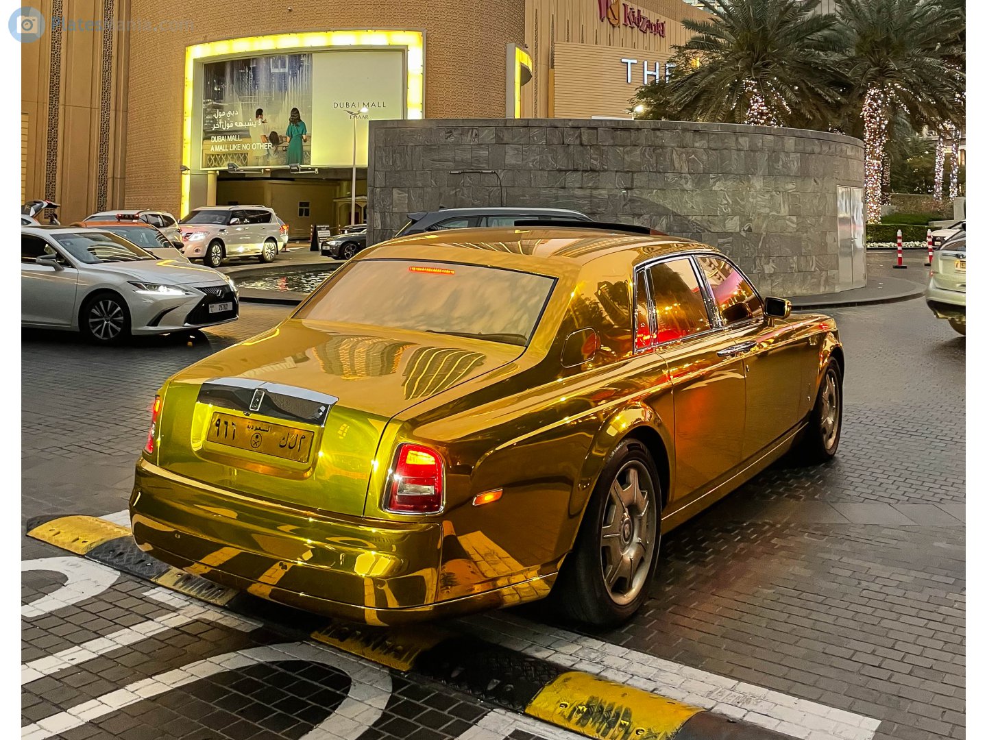 ٩٦٦ كلم, Rolls-Royce Phantom 7th gen (RR1), 2003–2012