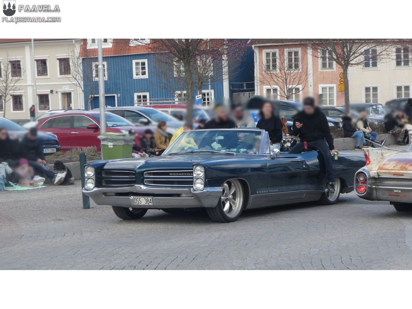 DSS 384, Pontiac Bonneville 4th gen 1966 2-door Convertible (26267; B-body), 1st facelift, 1965–1966