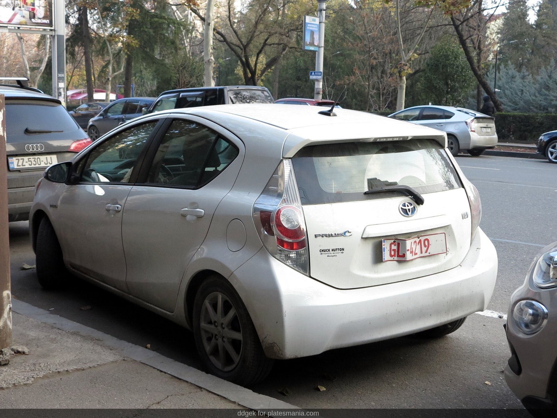 GL-4219, Toyota Prius 3rd gen c Hatchback (NHP10), 2012–2014