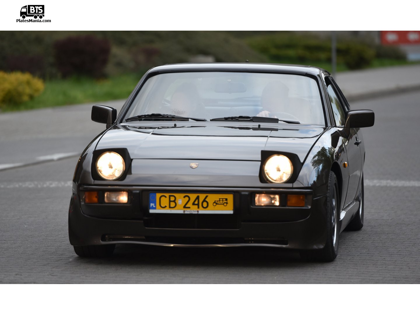 CB 246, Porsche 924 1st gen (425), 1976–1988