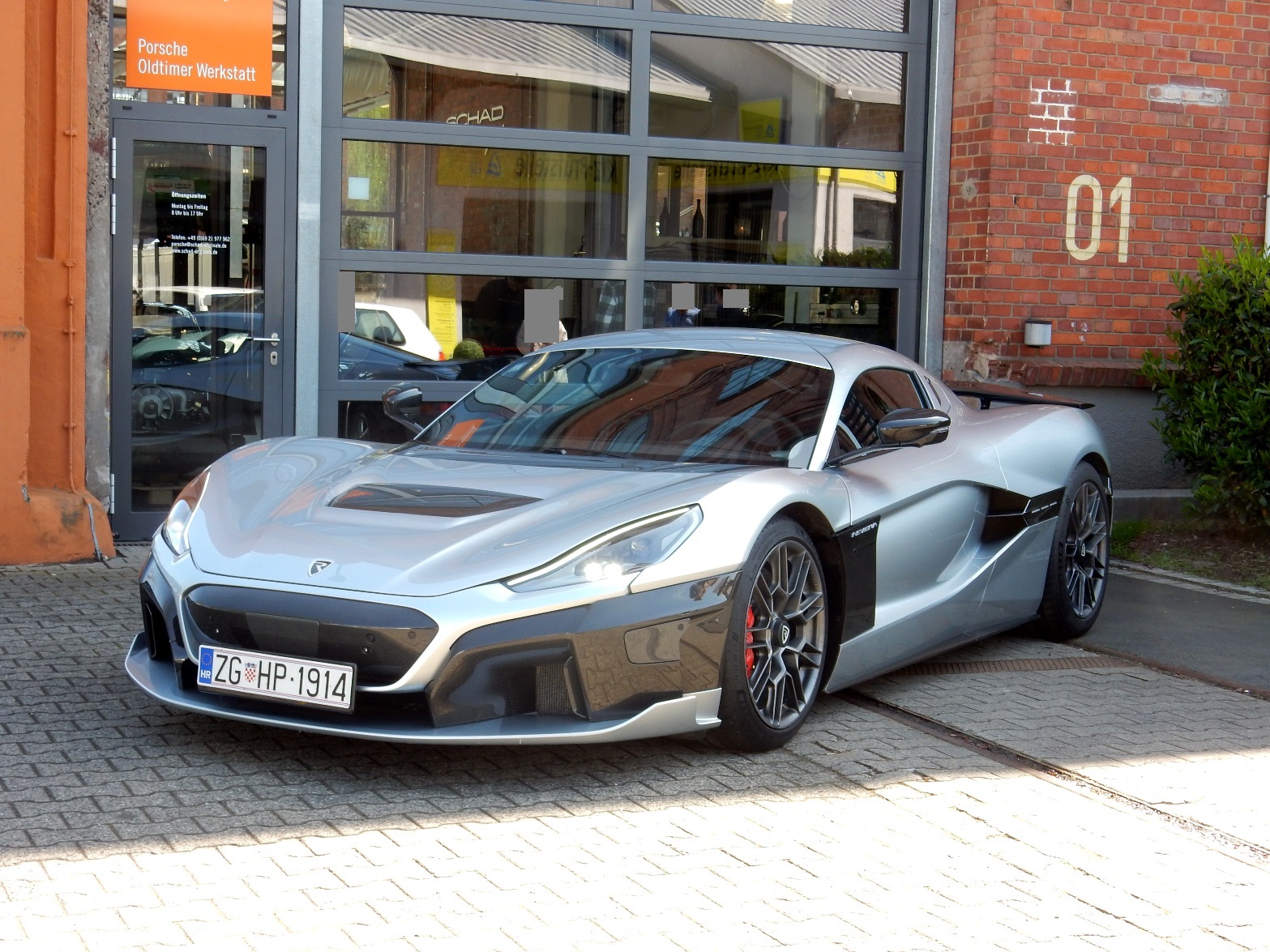 ZG HP-1914, Rimac Automobili Nevera 