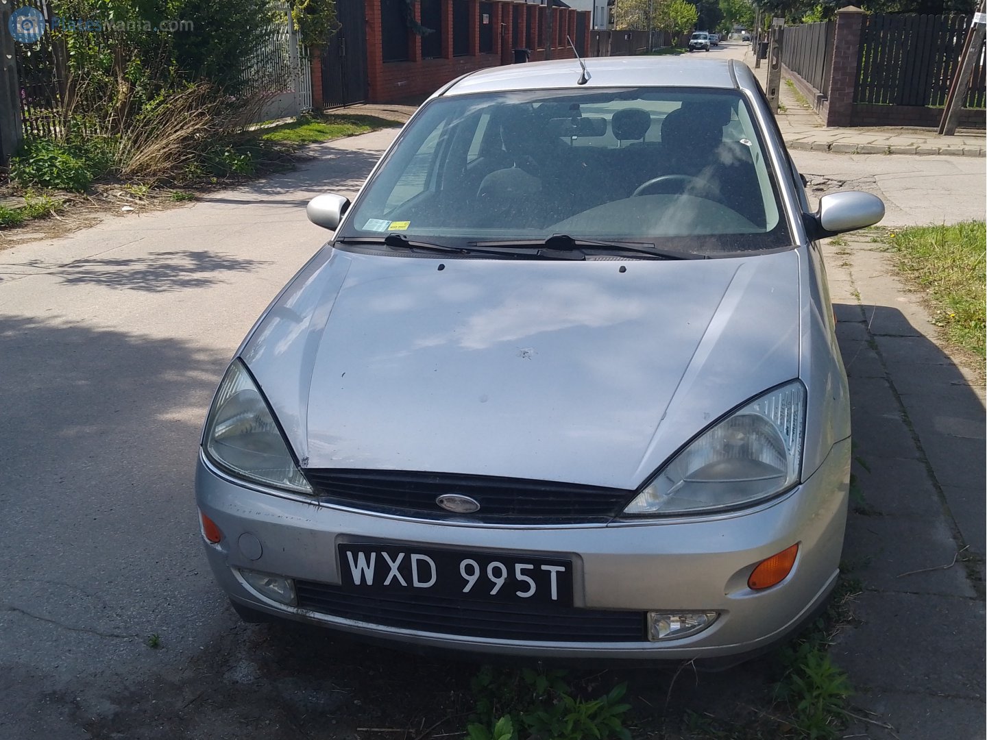 WXD 995T, Ford Focus 1st gen Sedan (DFW; C170), 1998–2005 (–2008 for LATAM-market)