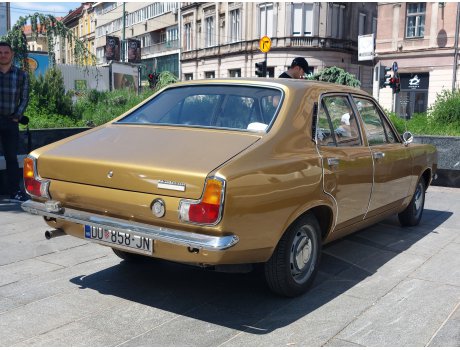 DU 858-JN, Sunbeam Avenger