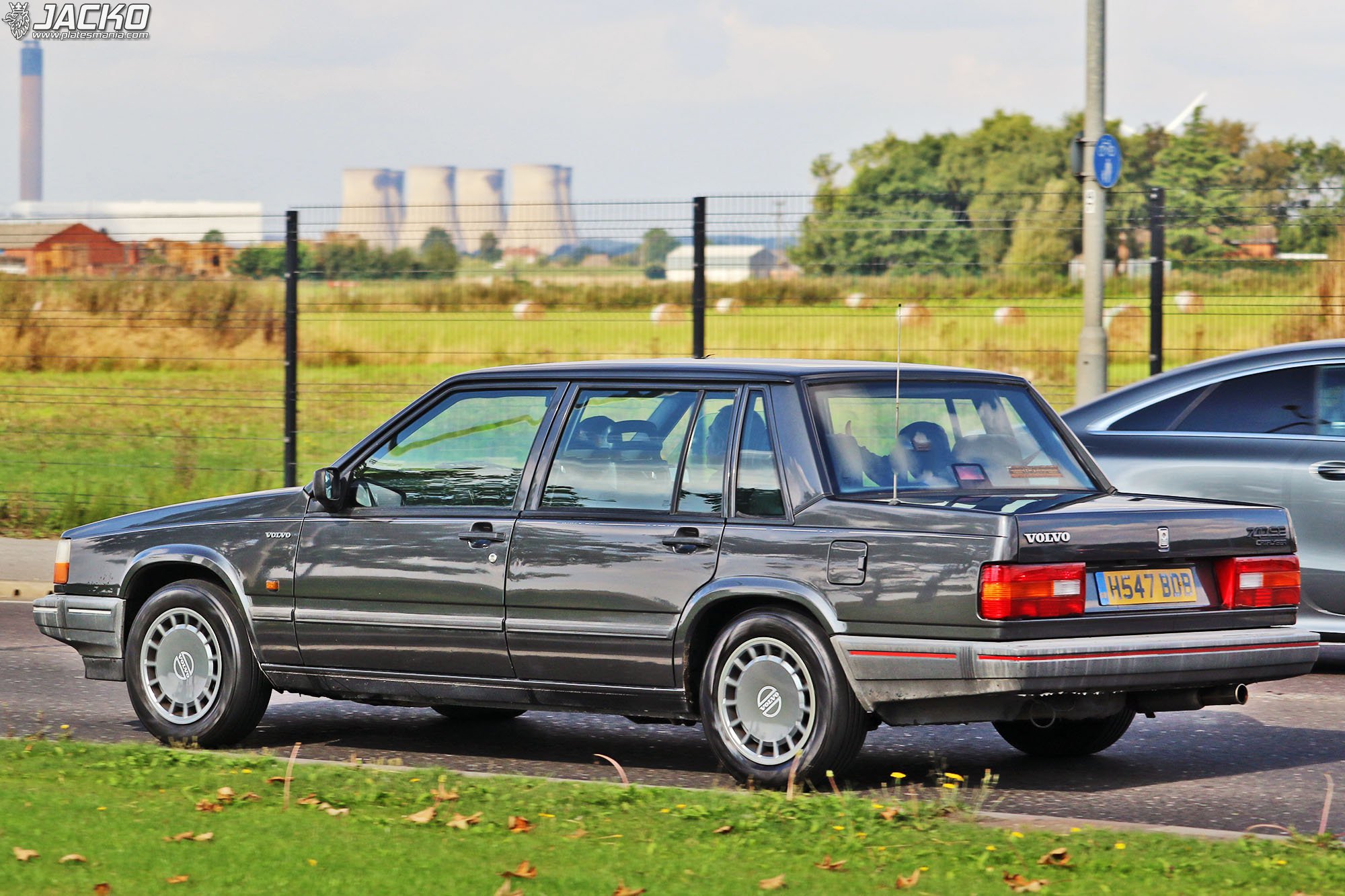 H547BDB, Volvo 740 1st gen Sedan (744), facelift, 1989–1992