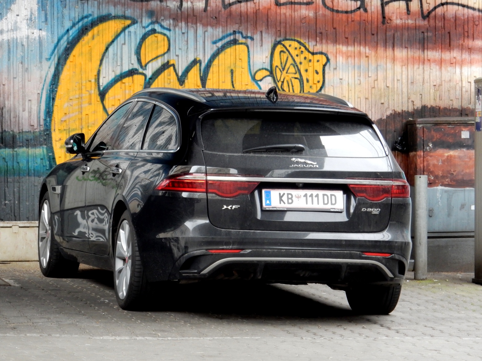 KB 111 DD, Jaguar XF 2nd gen Sportbrake (X260), 2018–2024