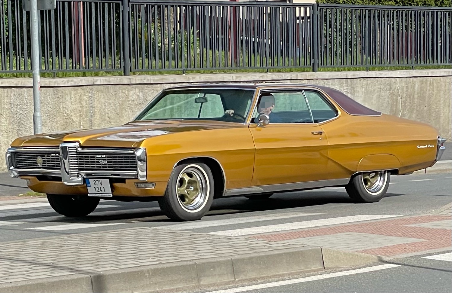 07V 1241, Pontiac Grand Prix 1st gen 1967 Coupé (26657; B-body), 5th facelift, 1966–1967