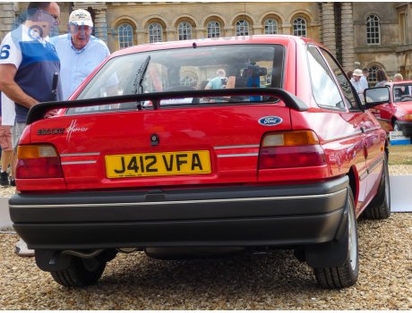 J412 VFA, Ford Escort