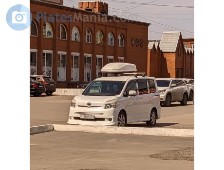1180CN01, Toyota Voxy