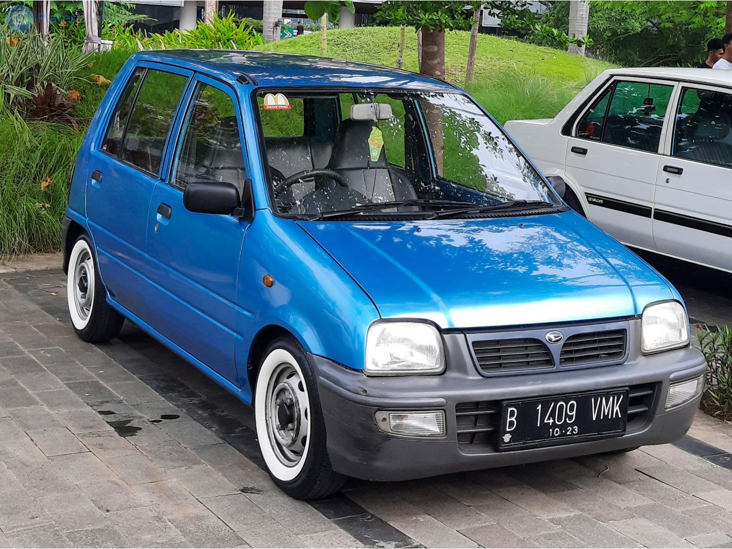B 1409 VMK, Daihatsu Ceria 1st gen (L200; ID-market), 2001–2006