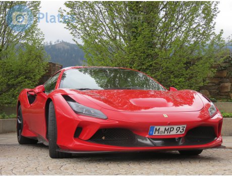 M MP 93, Ferrari F8