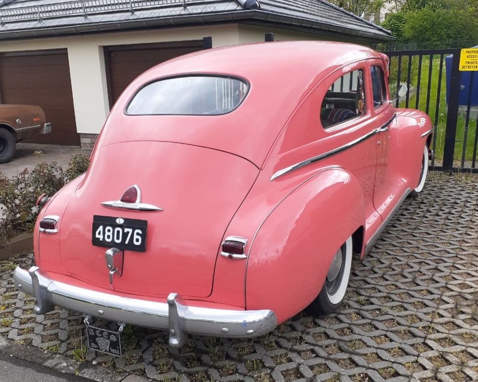 48076, Plymouth Special Deluxe 