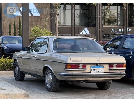 ‎١٩٣٢‎ ‎أ ف ع‎, Mercedes-Benz E-Klasse