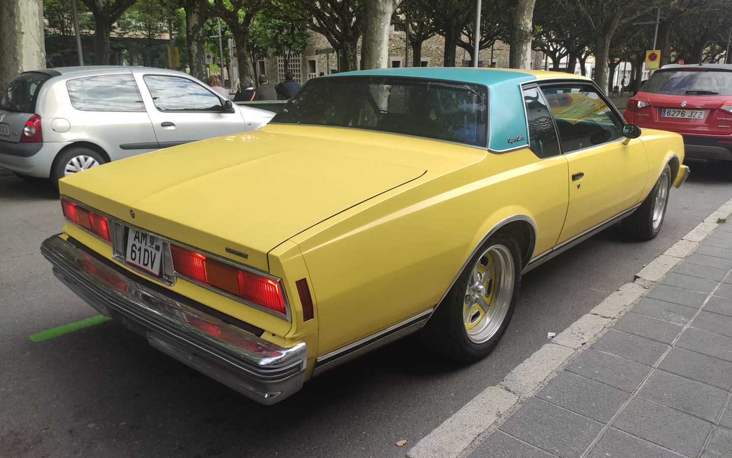 AM 61 DV, Chevrolet Caprice 3rd gen 2-door Coupé (47; B-body), 1976–1989