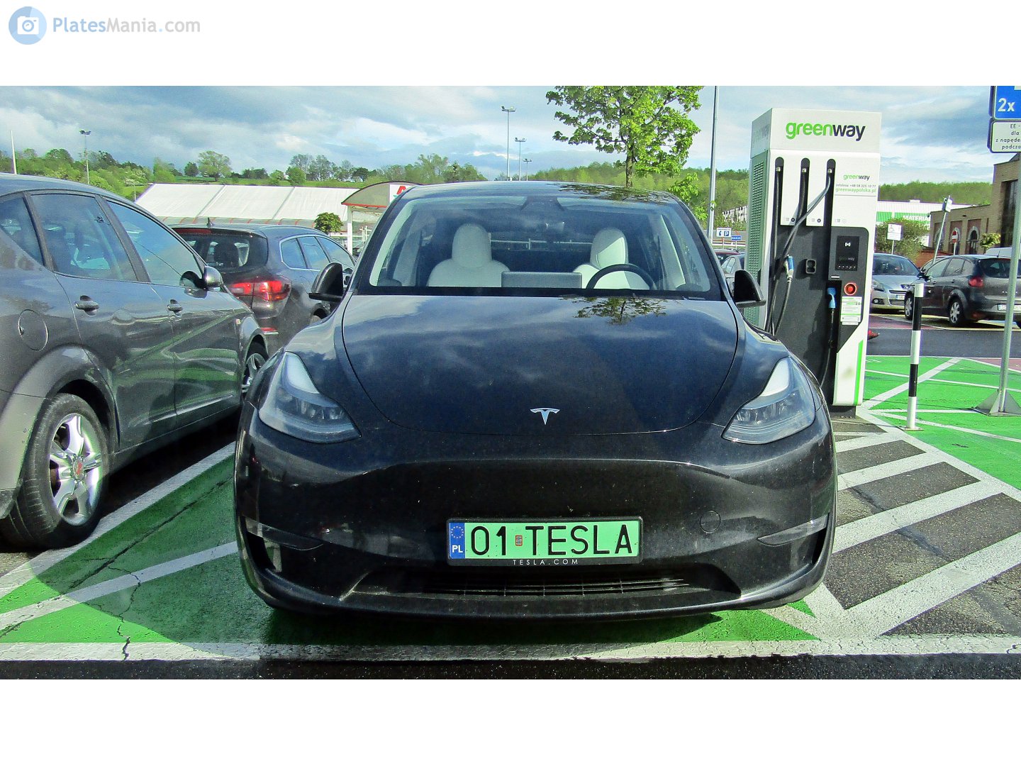 O1 TESLA, Tesla Model Y 1st gen (5YJY), 2020–2025