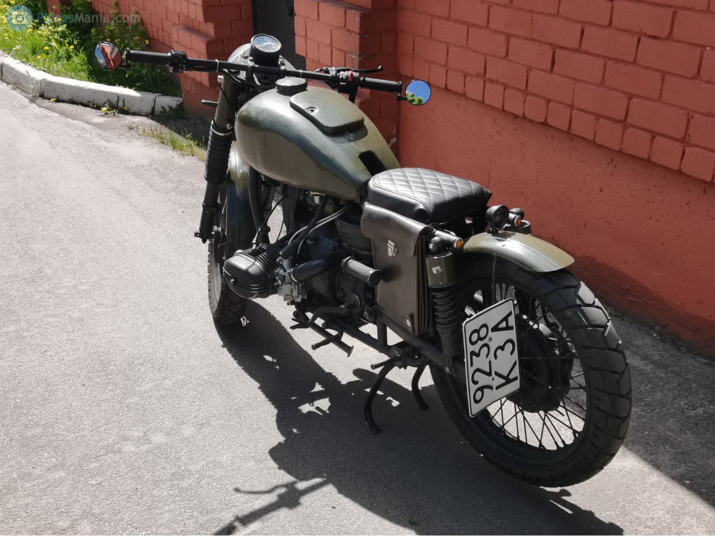 9238 КЗА, IMZ-Ural М-61 