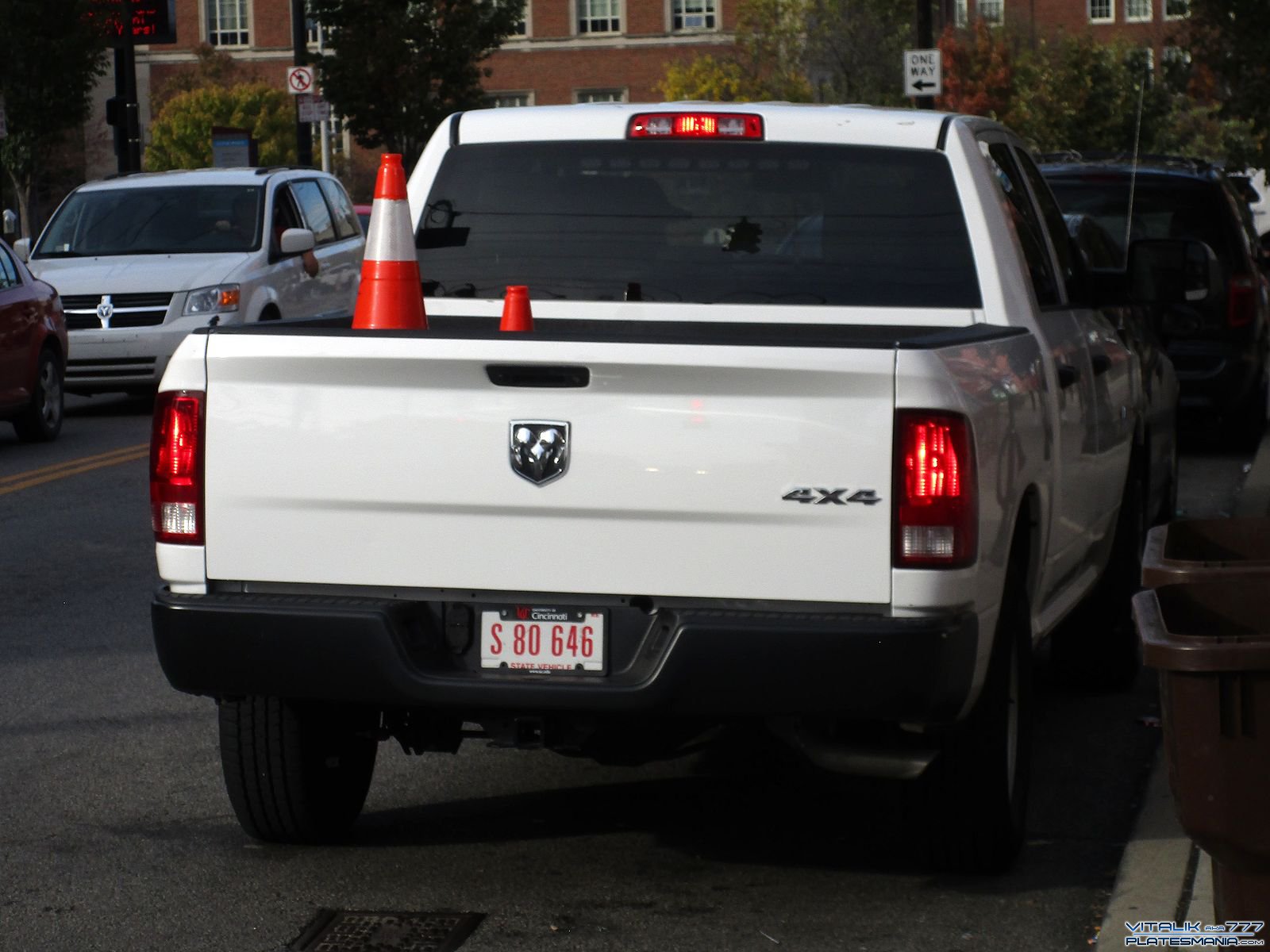 S 80 646, Ram Pickup 4th gen (DS/DJ/D2), 2010–2024