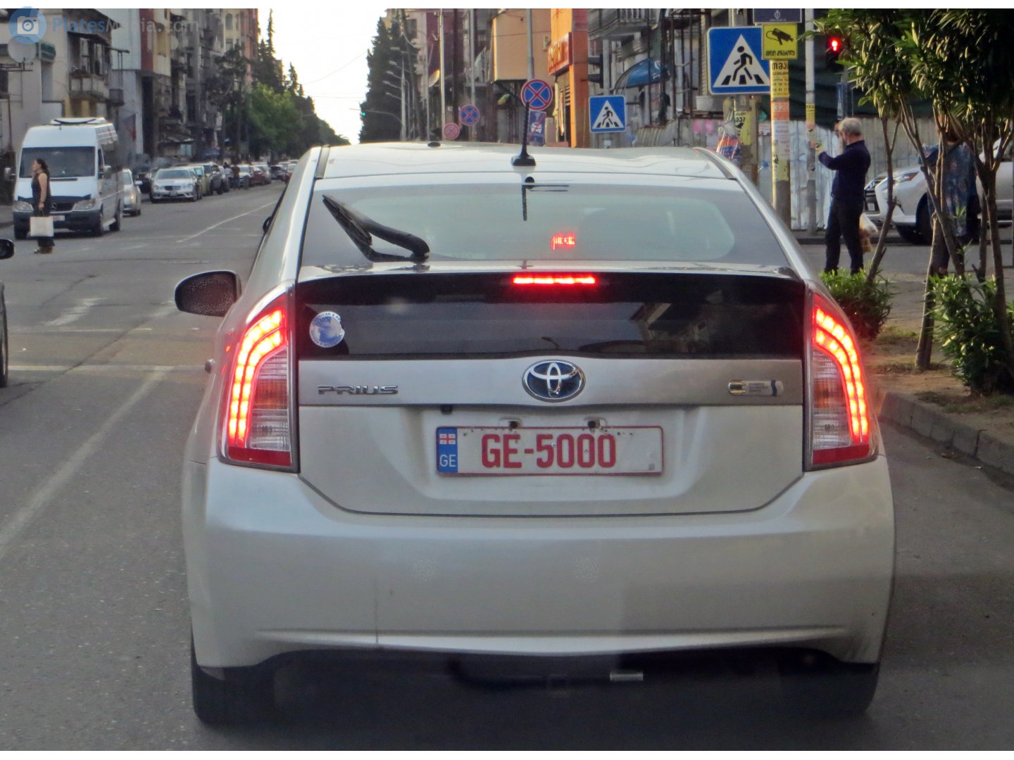 GE-5000, Toyota Prius 3rd gen Liftback (ZVW30), 2009–2015