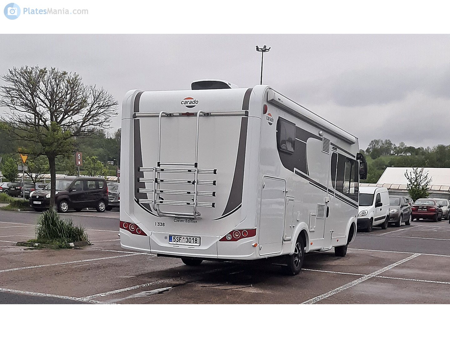 5SF 3018, Carado I-Series 