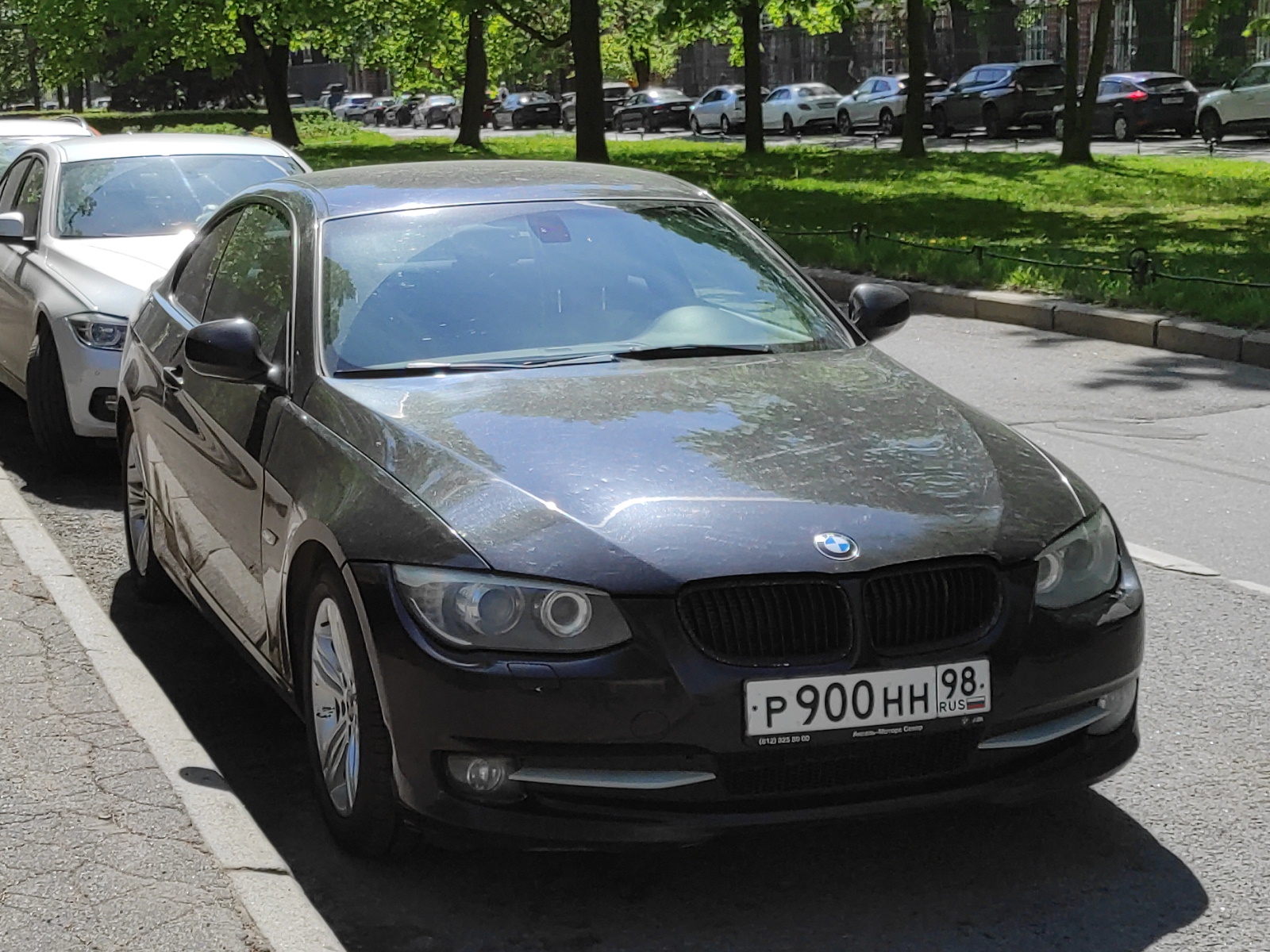 р 900 нн 98, BMW 3 Series 5th gen Coupé (E92), 2006–2013