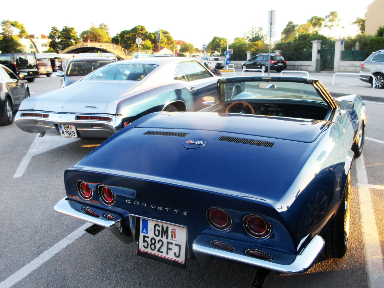 GM 582 FJ, Chevrolet Corvette 3rd gen Coupé (C3; 37), 1967–1973