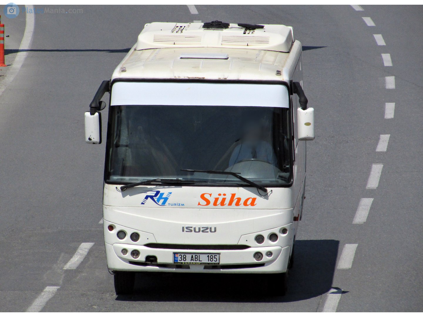 38 ABL 185, Isuzu Royal 