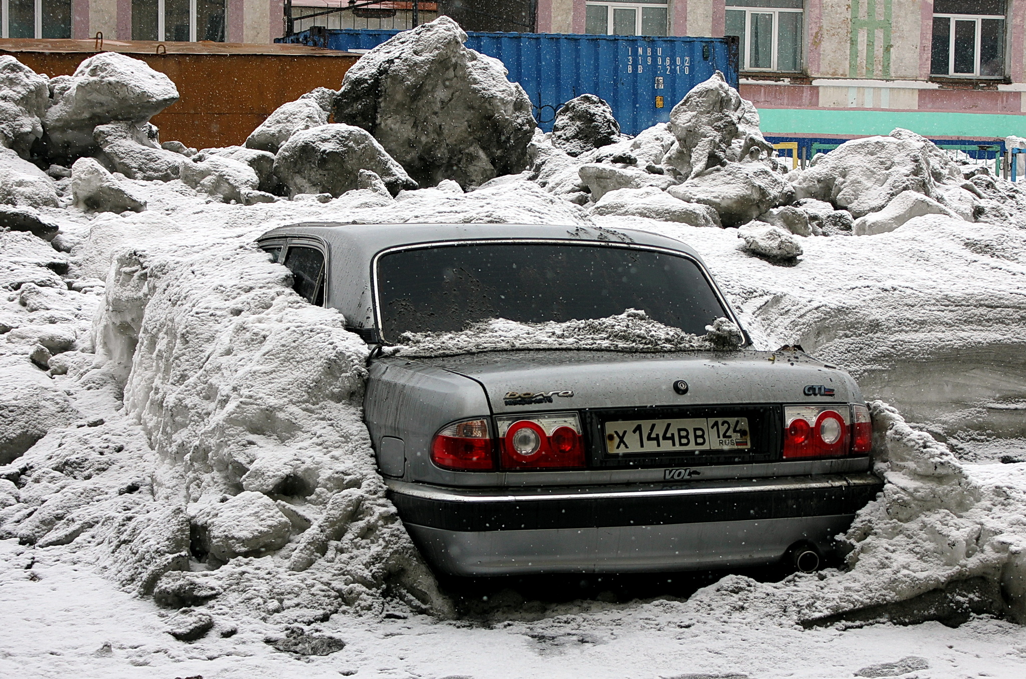 х 144 вв 124, GAZ 31105 Волга 31105 Sedan, 2004–2009