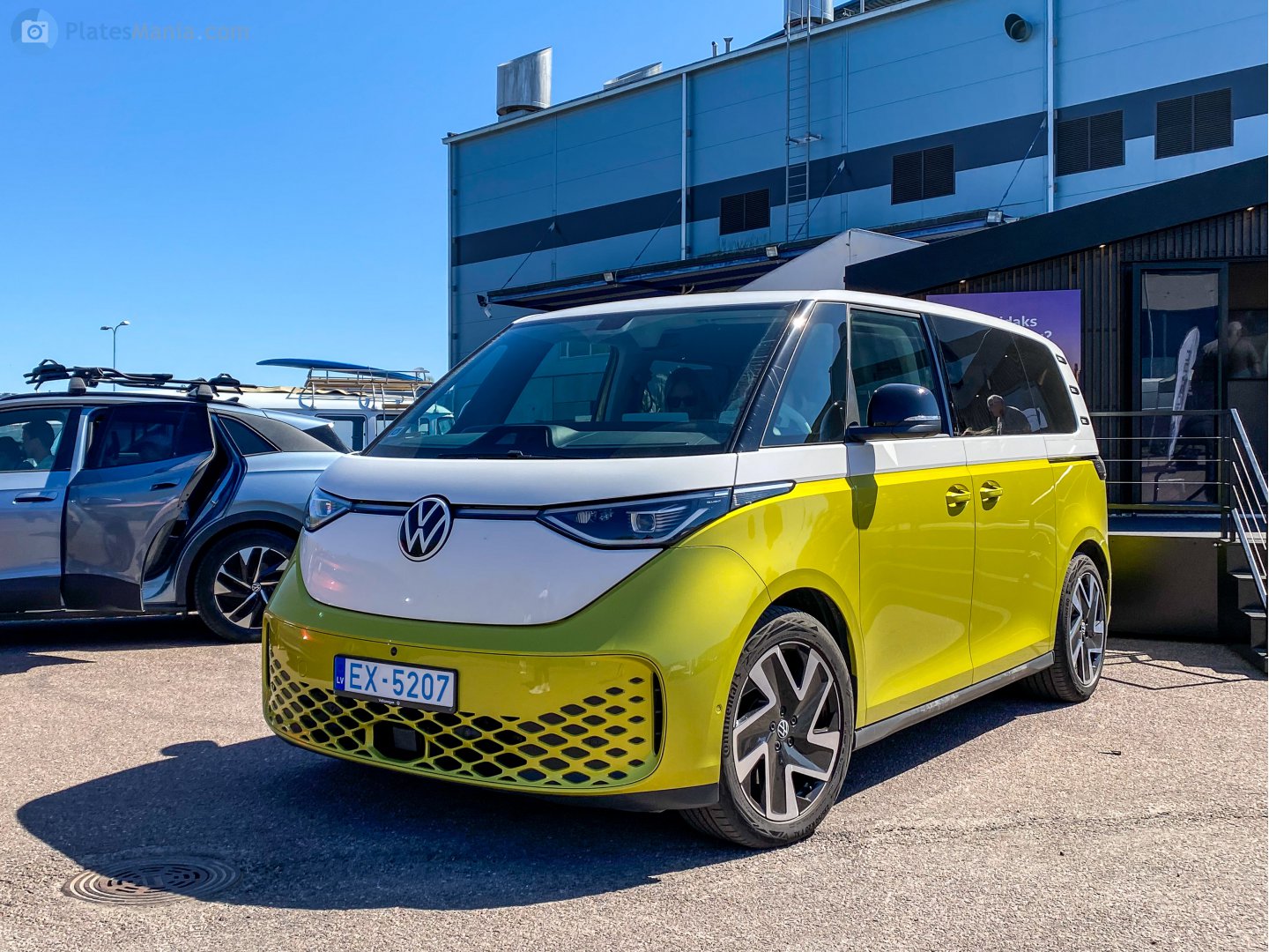 EX-5207, Volkswagen ID.Buzz 1st gen Minivan, 2022–