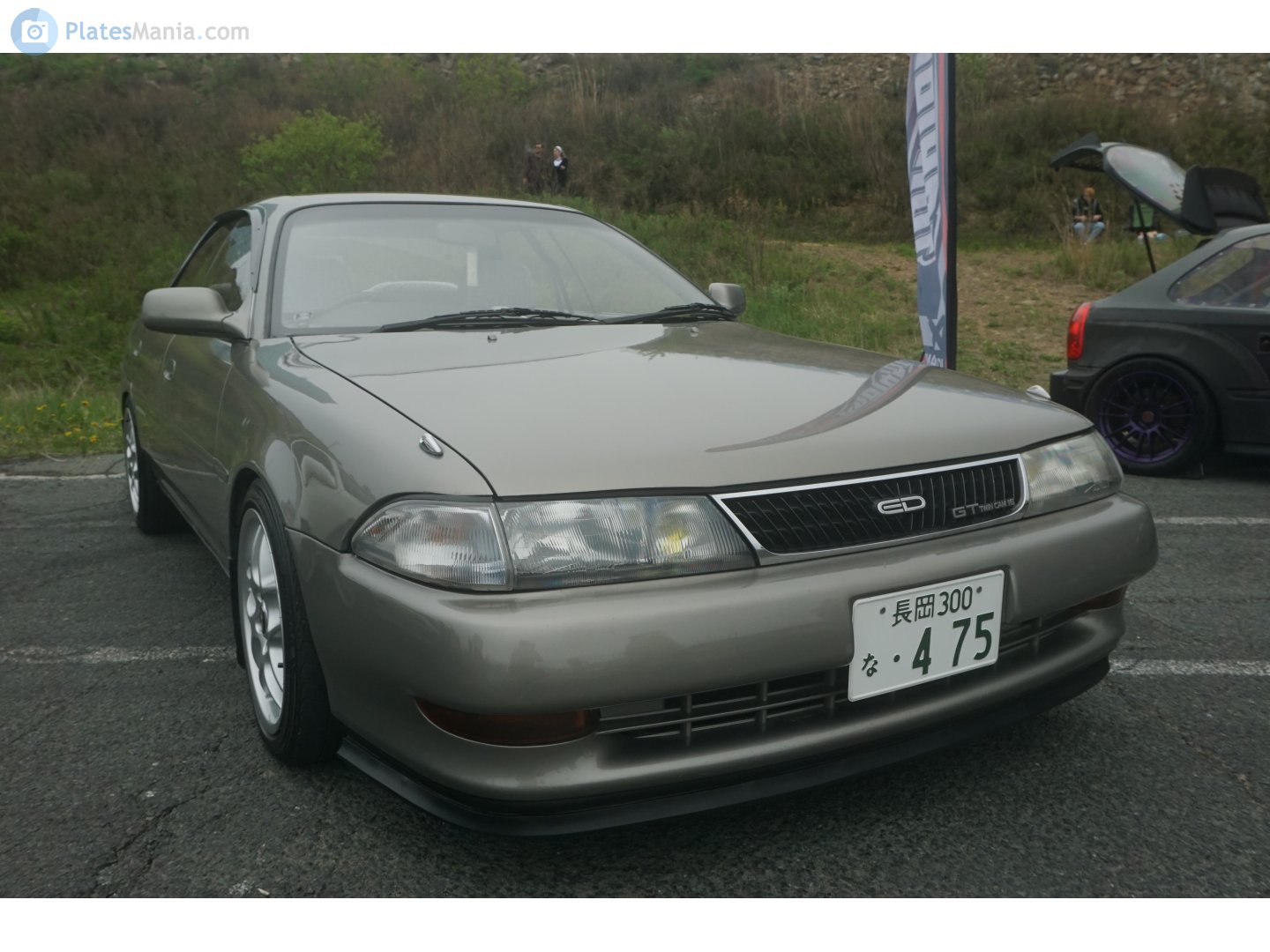 長岡 300 な 475, License plate without vehicle 