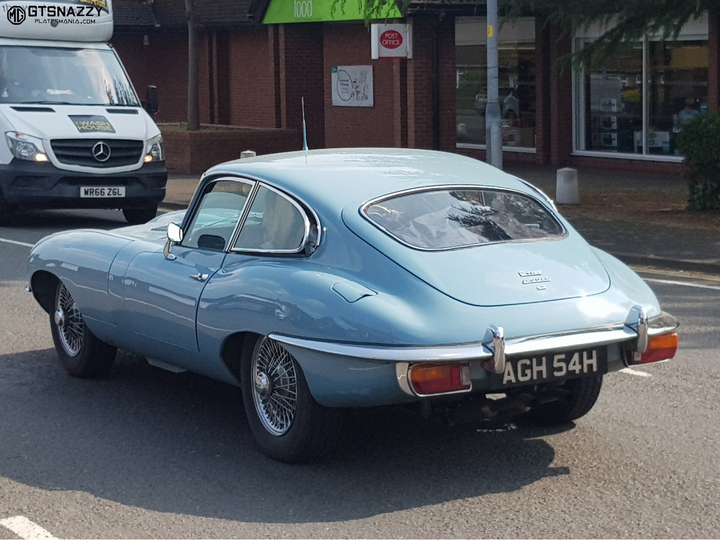 AGH54H, Jaguar E-Type 