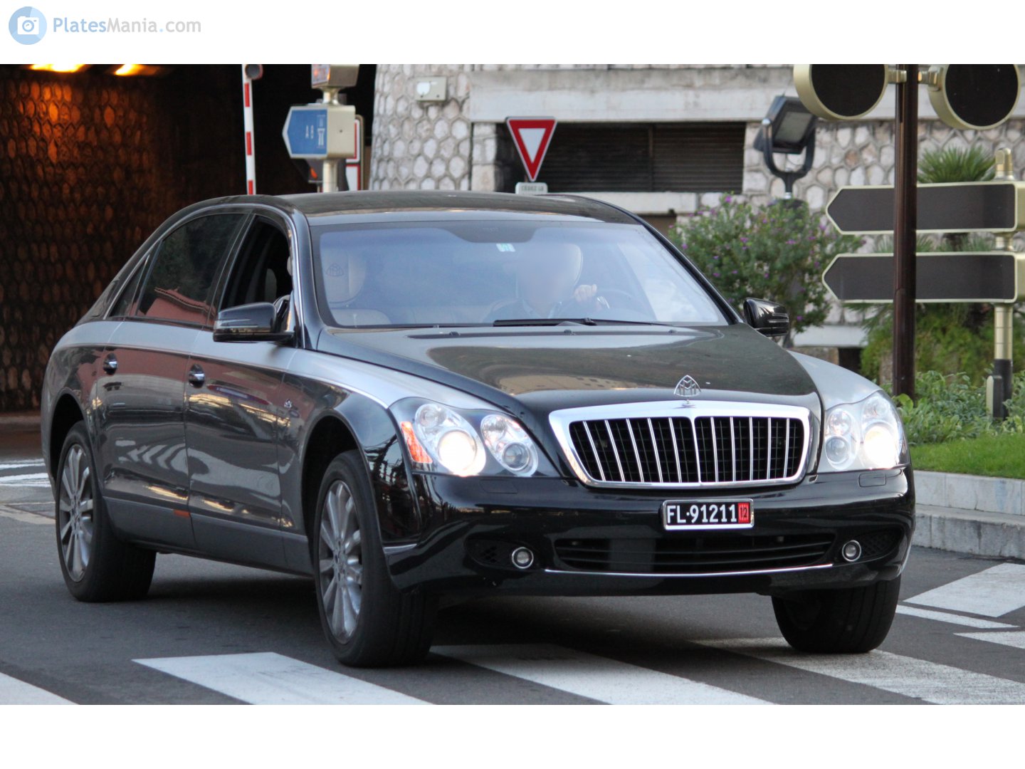 FL 91211, Maybach 62S 1st gen (V240), 2007–2012