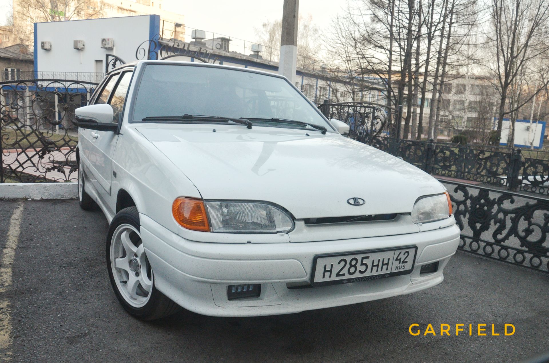 н 285 нн 42, Lada (VAZ) 2114 