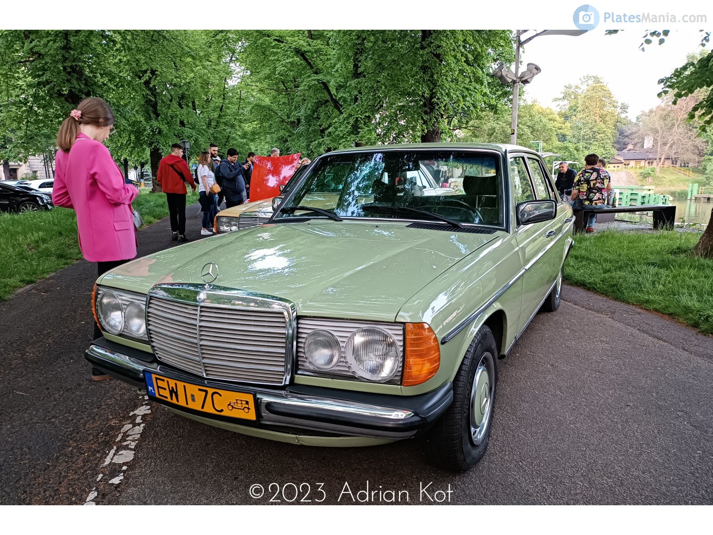 EWI 7C, Mercedes-Benz E-Klasse 200–300 Sedan (W123), 1975­–1986