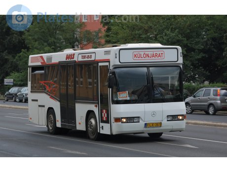 FLX-361, Neoplan N4009