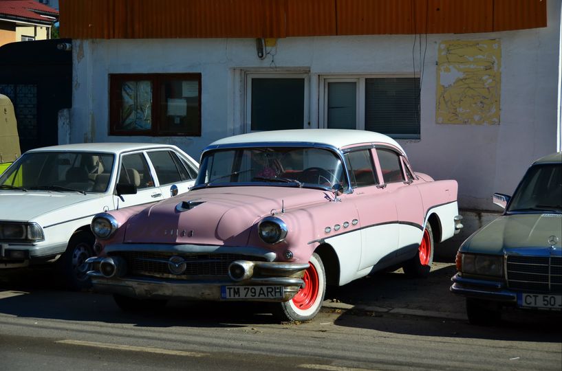 TM 79 ARH, Buick Roadmaster 6th gen 1956 Sedan (72; C-body), 2nd facelift, 1955–1956
