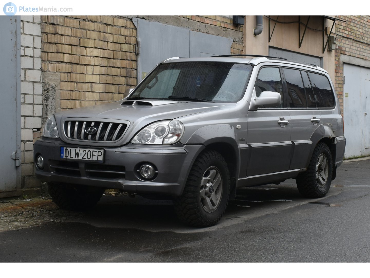 DLW 20FP, Hyundai Terracan 1st gen (HP), 2001–2007