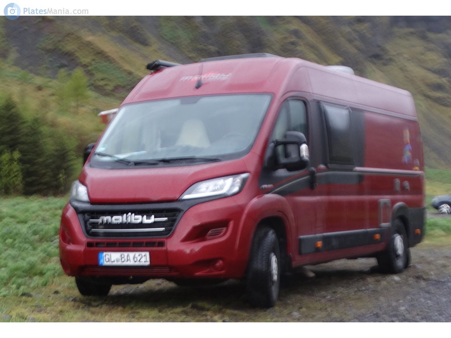 GL BA 621, Malibu Van 