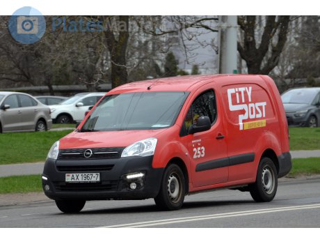 AX 1967-7, Opel Combo