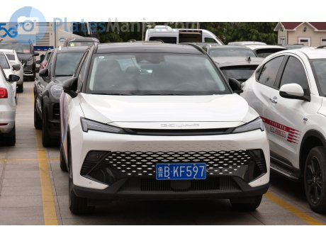 鲁B·KF597, BAIC Beijing Rubic′s Cube