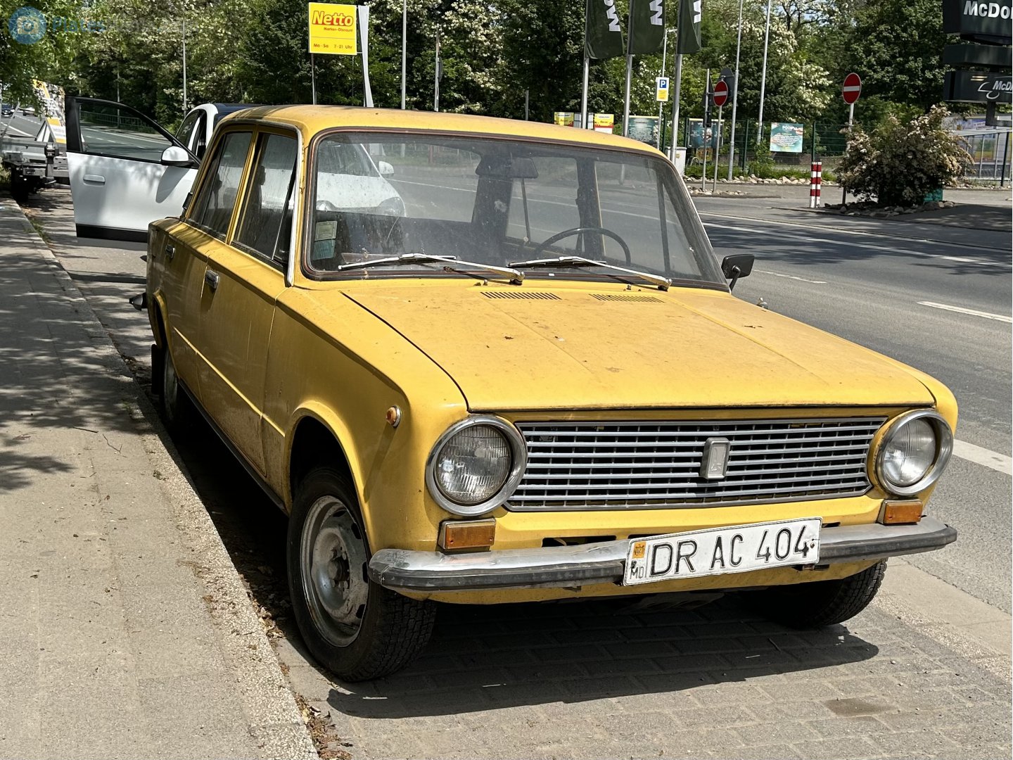 DR AC 404, Lada (VAZ) 2101 21011/21013, 1974–1988